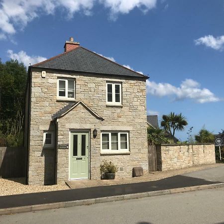 Starfish Cottage- Private Beach Access- Dog Friendly Charlestown  Exterior photo